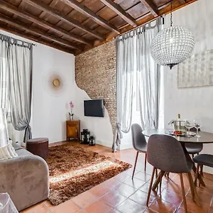  Apartment Campo Dei Fiori Royal Orchid